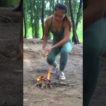 Genius Girl makes an eco-friendly DIY Torch 🔥👩‍🚒 #camping #fire #outdoors #bushcraft #survival 🔥👩‍🚒